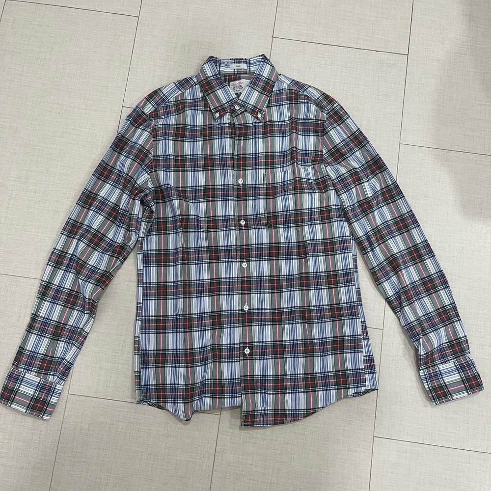 Long sleeve dress shirt